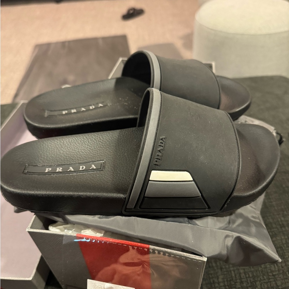 Prada men’s slides size 41 (italian size 7)